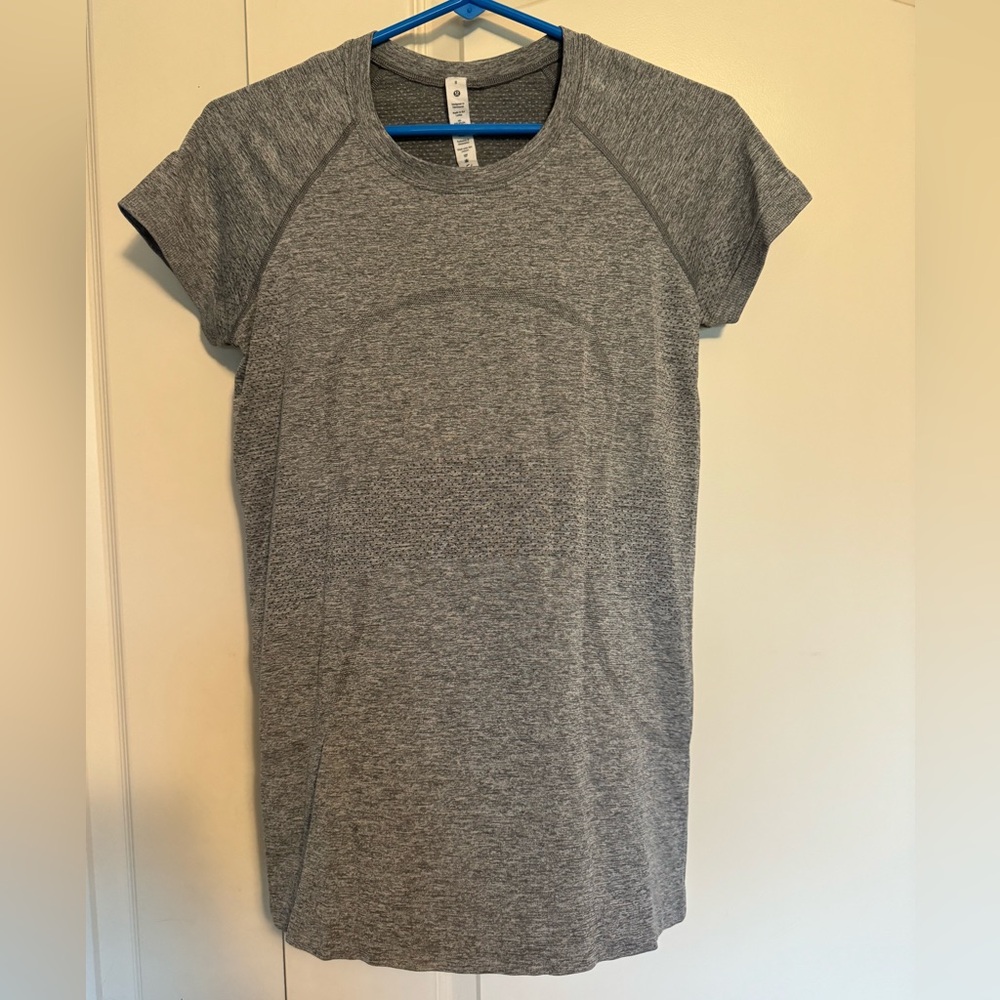 Lululemon Swiftly Tech Short-Sleeve Shirt 2.0 *Hip Length